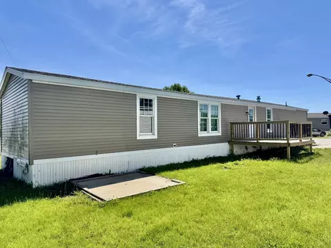2705 St Vincent Ave, Lasalle, IL 61301