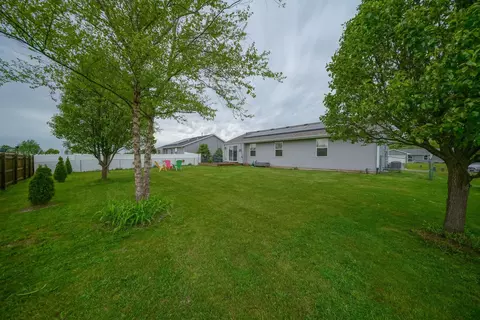 192 Prairie Moon Dr, Davis Junction, IL 61020 photo 24