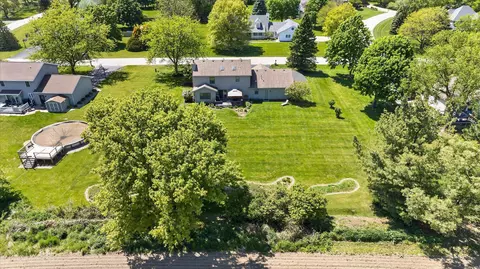 View/Area - 12117 Whispering Winds Dr, Roscoe, IL 61073 photo 3 of 16