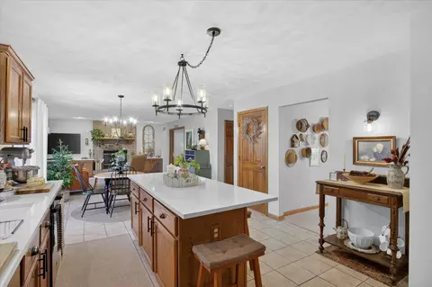 Kitchen - 12117 Whispering Winds Dr, Roscoe, IL 61073 photo 6 of 6