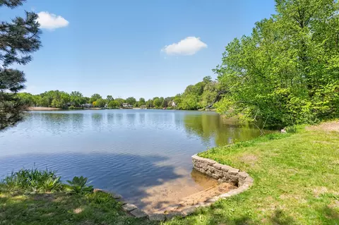 View/Area - 1110 White Pine Dr, Dixon, IL 61021 photo 9 of 11