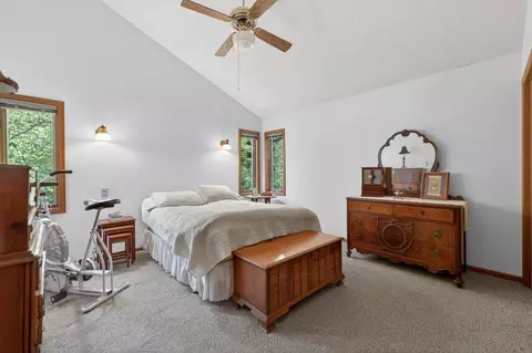 Bedroom - 1110 White Pine Dr, Dixon, IL 61021 photo 1 of 4