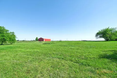 12521 E High Rd, Davis Junction, IL 61020 photo 7