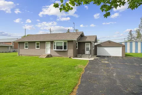 2108 Margaret Dr, Loves Park, IL 61111