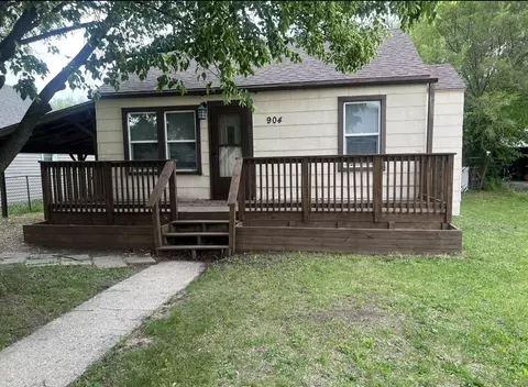 904 Drexel Blvd, Machesney Park, IL 61115