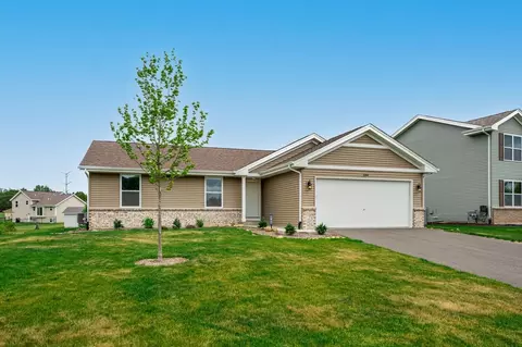 3764 Scarlet Oak Dr, Rockford, IL 61109