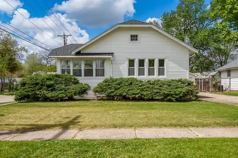 1602 Price St, Rockford, IL 61103
