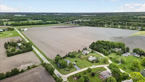 View/Area - 4802 Pipers Way Ln, Roscoe, IL 61073 photo 9 of 13