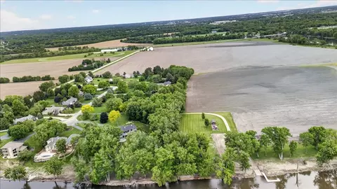 View/Area - 4802 Pipers Way Ln, Roscoe, IL 61073 photo 7 of 13