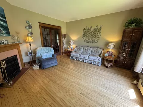 Living - 314 Plummer Ave, Chadwick, IL 61014 photo 1 of 7
