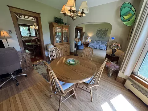 Dining - 314 Plummer Ave, Chadwick, IL 61014 photo 3 of 5