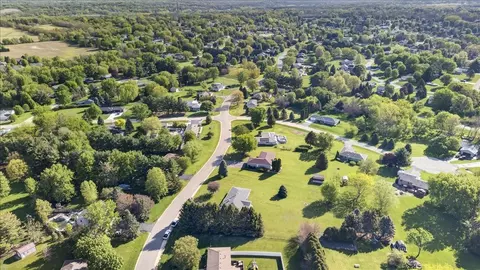 View/Area - 6137 Upper Ridge Way, Roscoe, IL 61073 photo 3 of 7