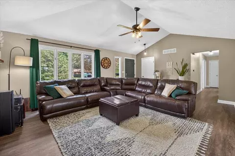 Other - 6137 Upper Ridge Way, Roscoe, IL 61073 photo 6 of 11