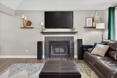 Living - 6137 Upper Ridge Way, Roscoe, IL 61073 photo 2 of 2