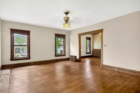 804 N Division St, Harvard, IL 60033 photo 9