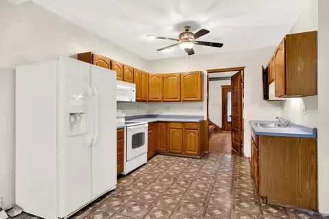 804 N Division St, Harvard, IL 60033 photo 17