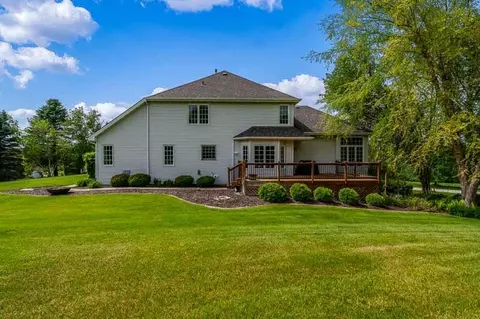 12317 Dunham Dr, Roscoe, IL 61073 photo 54
