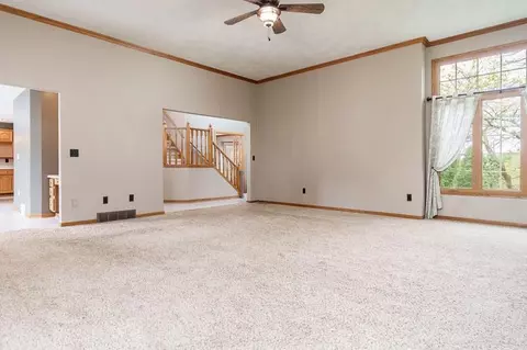 12317 Dunham Dr, Roscoe, IL 61073 photo 10