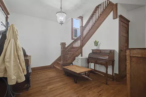 Entry Way - 2928 E Stagecoach Trl, Apple River, IL 61001 photo 4 of 5