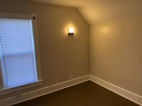 Bedroom - 621 E Garden St, Freeport, IL 61032 photo 6 of 6