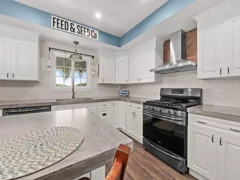 Kitchen - 8294 N Leaf River Rd, Leaf River, IL 61047 photo 4 of 6