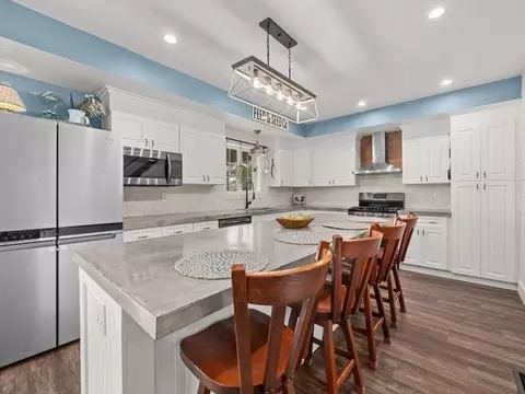 Kitchen - 8294 N Leaf River Rd, Leaf River, IL 61047 photo 3 of 6