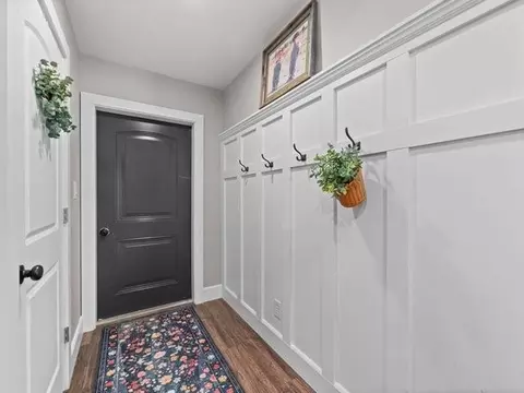 Entry Way - 8294 N Leaf River Rd, Leaf River, IL 61047 photo 2 of 5