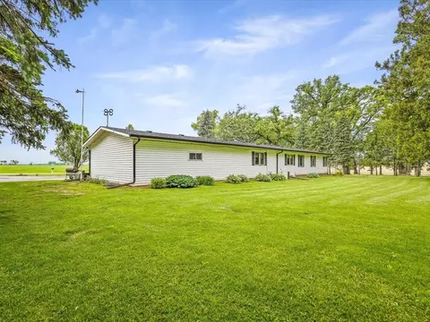 Exterior - 8500 Manchester Rd, Capron, IL 61012 photo 11 of 11