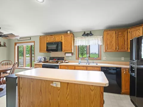 Kitchen - 8500 Manchester Rd, Capron, IL 61012 photo 4 of 4
