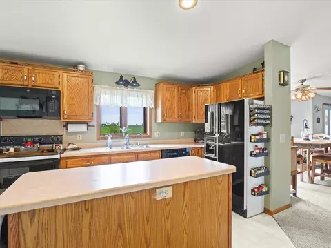 Kitchen - 8500 Manchester Rd, Capron, IL 61012 photo 3 of 4