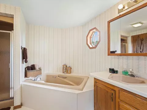 Bath - 8500 Manchester Rd, Capron, IL 61012 photo 1 of 3