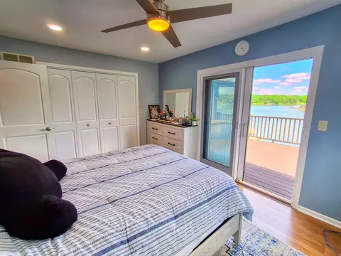 Bedroom - 5-216 Heathcliff Dr, Lanark, IL 61046 photo 2 of 7