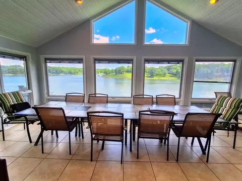 Dining - 5-216 Heathcliff Dr, Lanark, IL 61046 photo 2 of 3