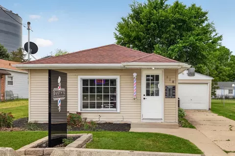 118 S Pine St, Stillman Valley, IL 61084