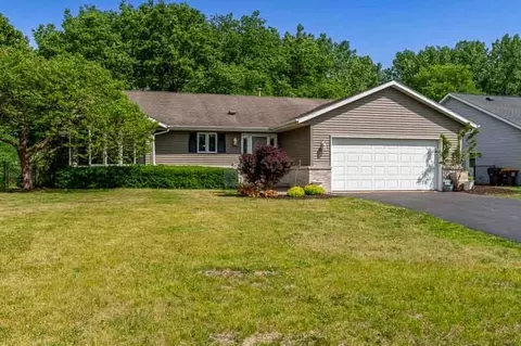 108 Kothe Ct, Rockton, IL 61072