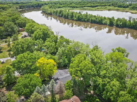 View/Area - 11602 Bend River Rd, Roscoe, IL 61073 photo 4 of 5