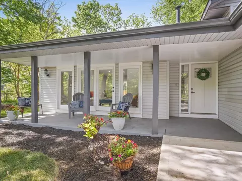 Exterior - 11602 Bend River Rd, Roscoe, IL 61073 photo 3 of 15