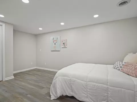 Bedroom - 11602 Bend River Rd, Roscoe, IL 61073 photo 1 of 8