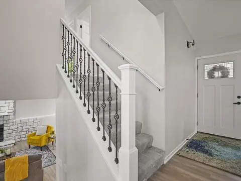 Entry Way - 11602 Bend River Rd, Roscoe, IL 61073 photo 1 of 2