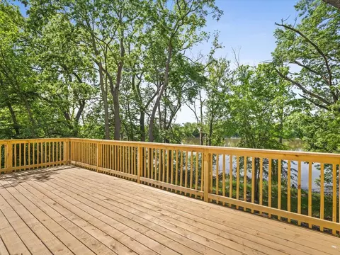 Exterior - 11602 Bend River Rd, Roscoe, IL 61073 photo 7 of 15