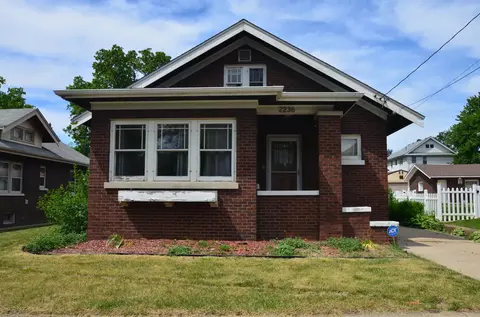 2236 17th Ave, Rockford, IL 61104