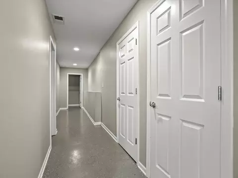 Entry Way - 428 Lockwood Rd, Lake Summerset, IL 61019 photo 5 of 7