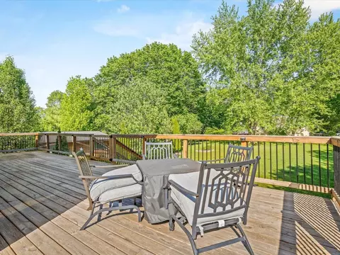 Exterior - 428 Lockwood Rd, Lake Summerset, IL 61019 photo 8 of 13