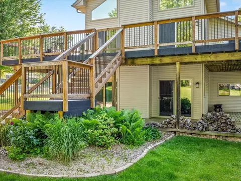 Exterior - 428 Lockwood Rd, Lake Summerset, IL 61019 photo 6 of 13