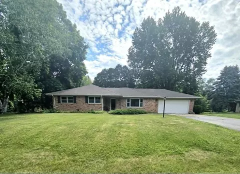 6310 Abraham Dr, Rockford, IL 61107