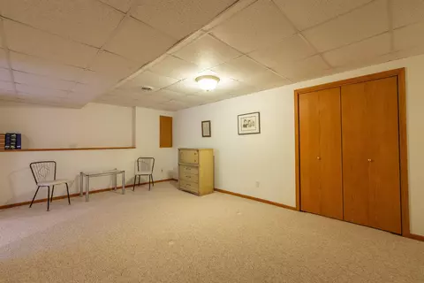 920 Mesa Dr, Freeport, IL 61032 photo 18