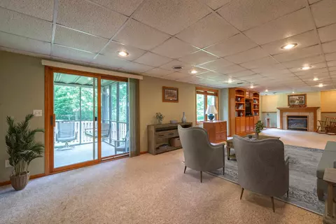 920 Mesa Dr, Freeport, IL 61032 photo 20