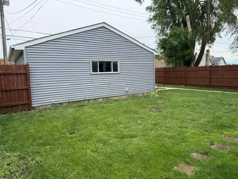 Exterior - 322 E 1st St, Oglesby, IL 61348 photo 5 of 6
