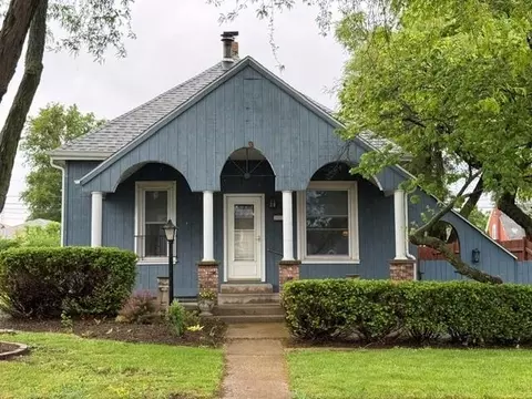 322 E 1st St, Oglesby, IL 61348