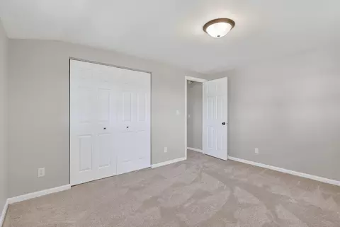Bedroom - 8406 Nolan St, Harvard, IL 60033 photo 6 of 6